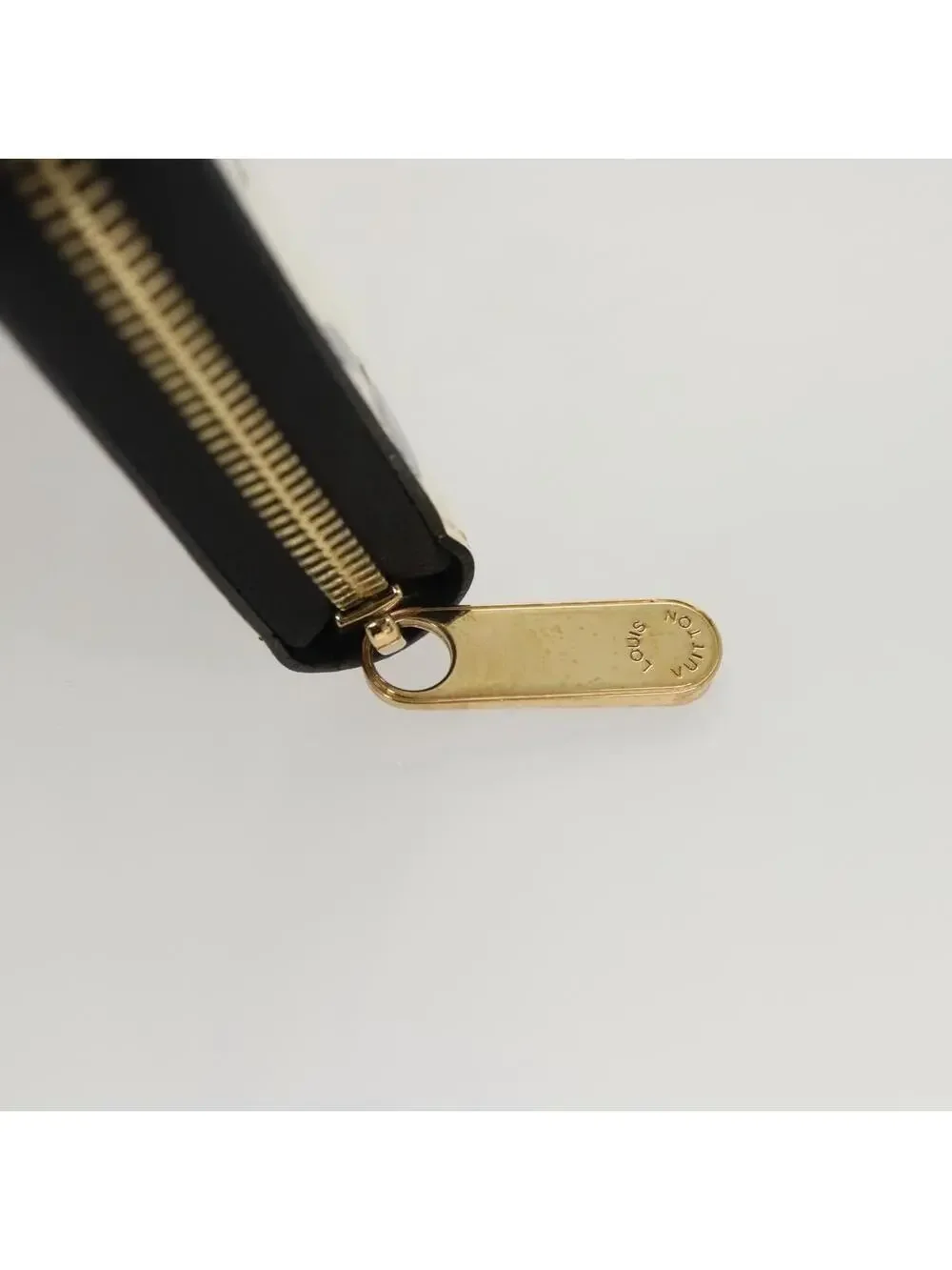 Louis Vuitton Vernis Nicolas Ghesquire #344200L58B